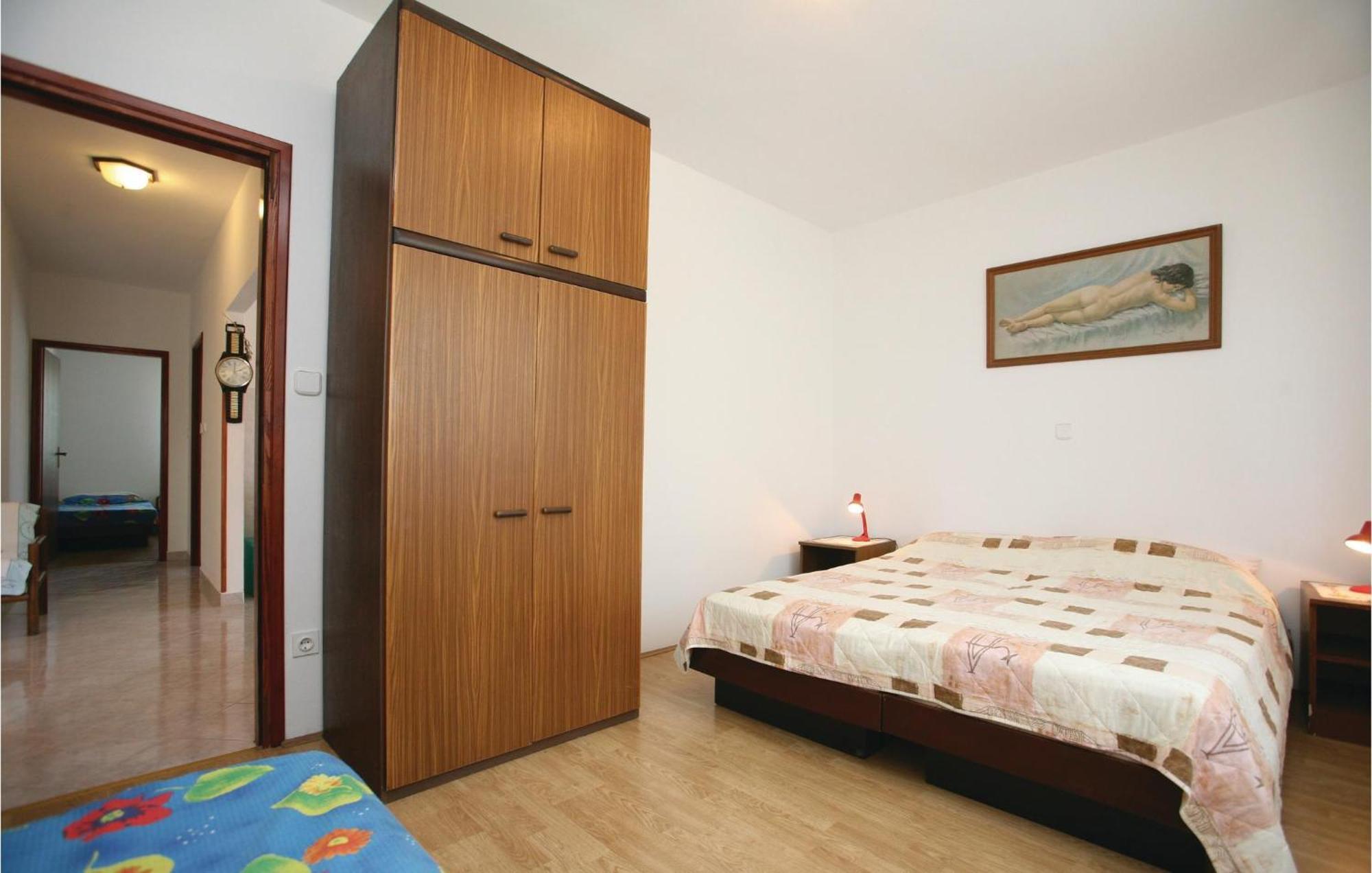 2 Bedroom Gorgeous Apartment In Labin Rasa Exterior photo